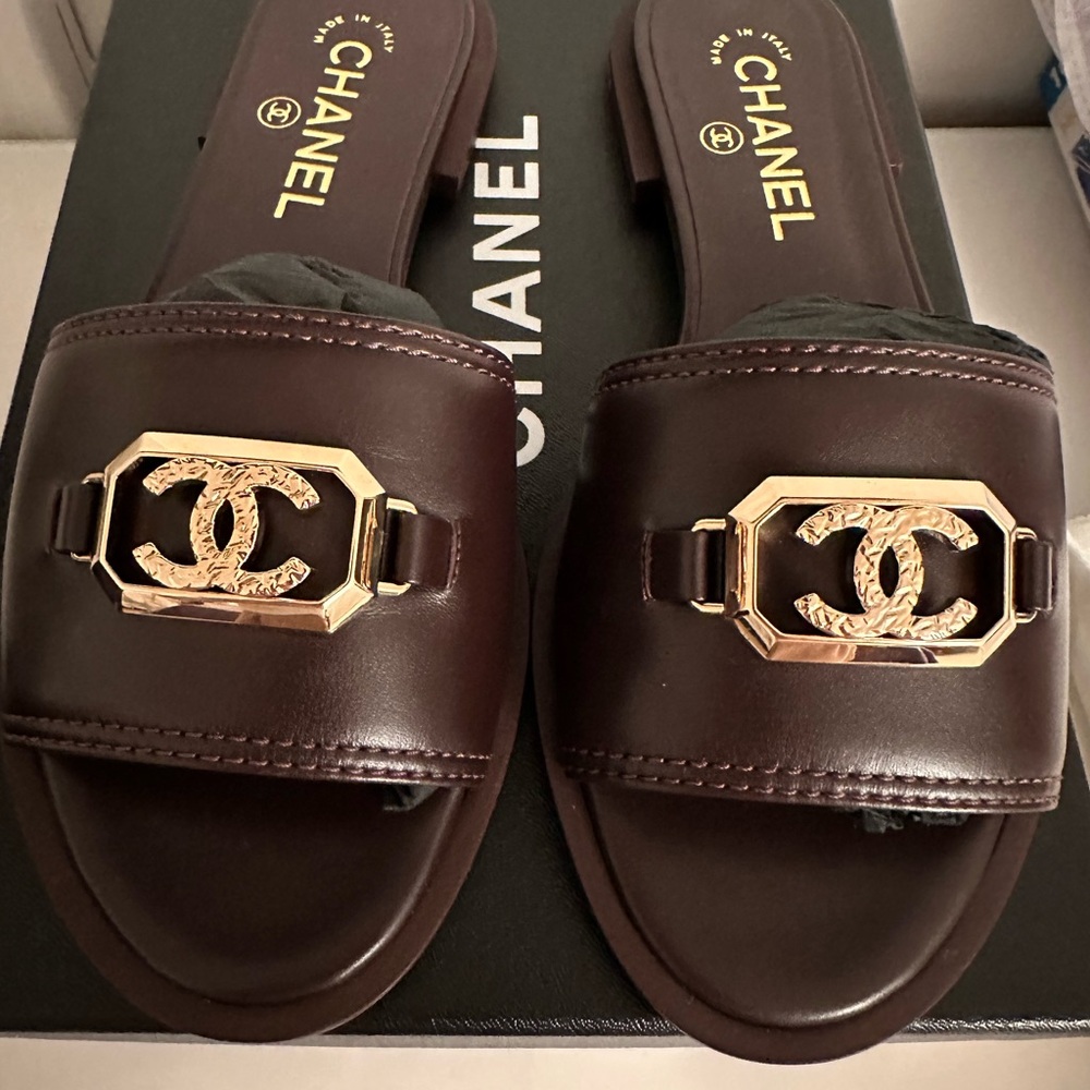 Chanel Burgundy Slide mules with Gold Accent